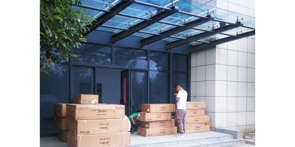 中央空調水冷機組工作原理