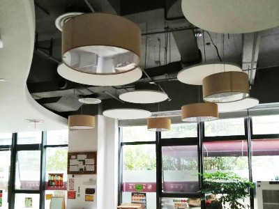 德意學(xué)堂中央空調保養