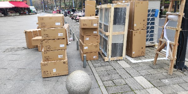 大型車(chē)間中央空調設備是分開(kāi)控制嗎