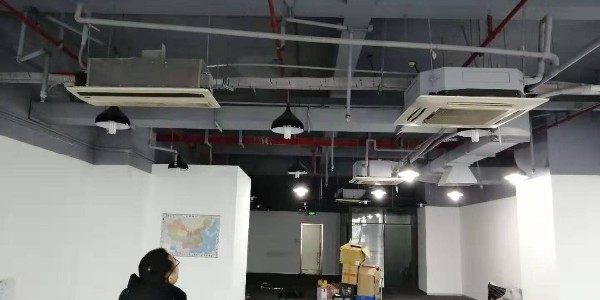 一棟4萬(wàn)平米的廠(chǎng)房是否要中央空調？