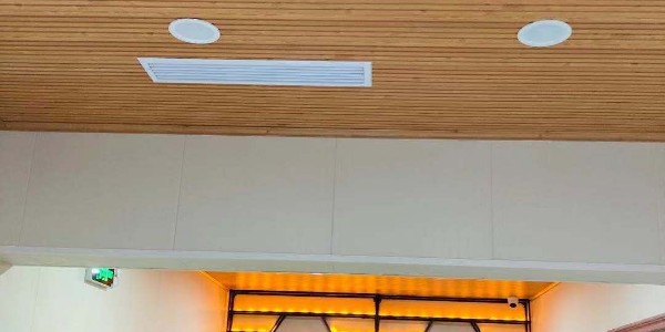 中央空調出風(fēng)口百葉怎么調角度？