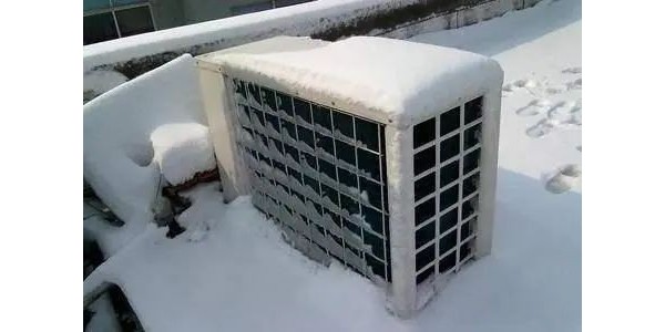 冬天空調外機結霜會(huì )不會(huì )壞掉？