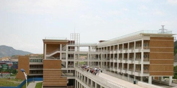學(xué)校教室安裝新風(fēng)安裝注意事項