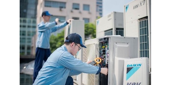 大金中央空調多長(cháng)時(shí)間維護一次？.jpg
