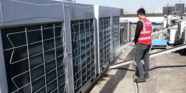 多聯(lián)機空調系統清洗保養全解析