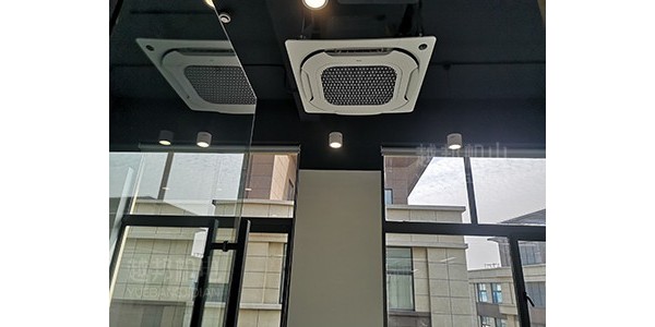為什么說(shuō)商鋪是天花機的“天下”？