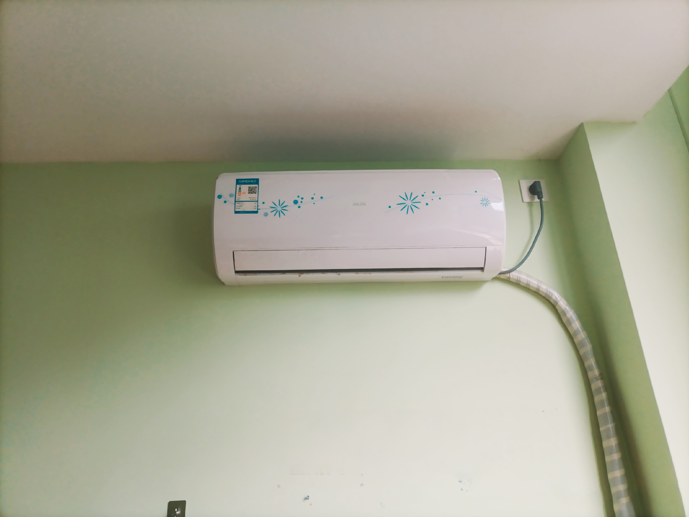 二手奧克斯空調掛機出售 制冷設備品質(zhì)好貨 買(mǎi)到賺到