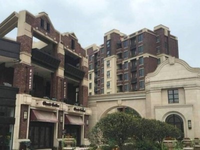 經(jīng)緯學(xué)士逸居家庭中央空調安裝安裝工程
